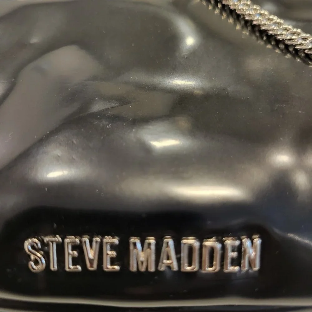 Steve Madden women steve